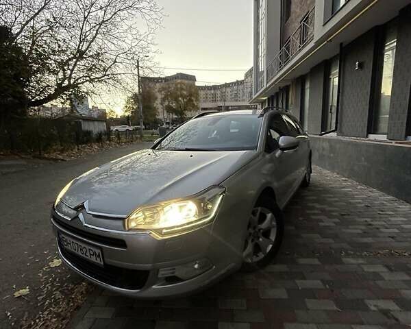 Серый Ситроен С5, объемом двигателя 1.56 л и пробегом 370 тыс. км за 6300 $, фото 3 на Automoto.ua