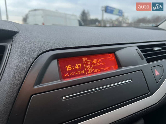 Серый Ситроен С5, объемом двигателя 1.56 л и пробегом 288 тыс. км за 6700 $, фото 17 на Automoto.ua