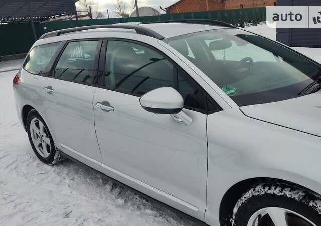 Серый Ситроен С5, объемом двигателя 1.56 л и пробегом 260 тыс. км за 7000 $, фото 3 на Automoto.ua