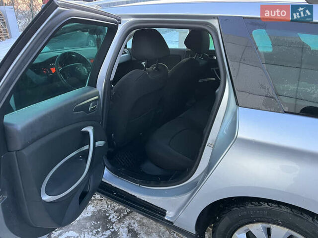 Сірий Сітроен С5, об'ємом двигуна 1.6 л та пробігом 299 тис. км за 6300 $, фото 11 на Automoto.ua