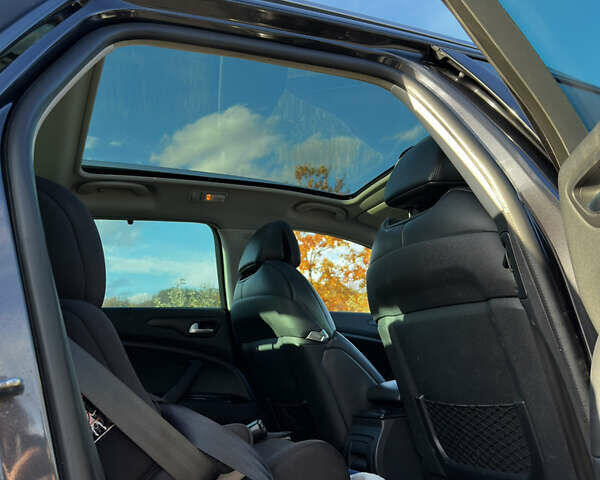 Ситроен С5 2012 в Ивано-Франковске на Automoto.ua Серый Ситроен С5, объемом двигателя 2.2 л и пробегом 222 тыс. км за 11500 $, фото 7 на Automoto.ua