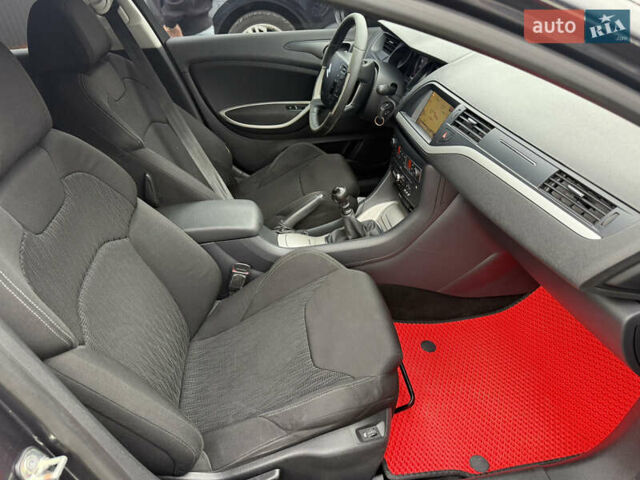 Сірий Сітроен С5, об'ємом двигуна 2 л та пробігом 320 тис. км за 5800 $, фото 21 на Automoto.ua