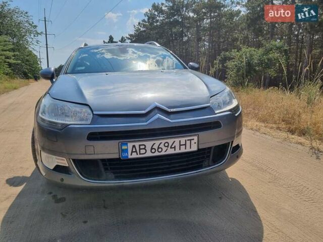 Серый Ситроен С5, объемом двигателя 2 л и пробегом 265 тыс. км за 4800 $, фото 2 на Automoto.ua