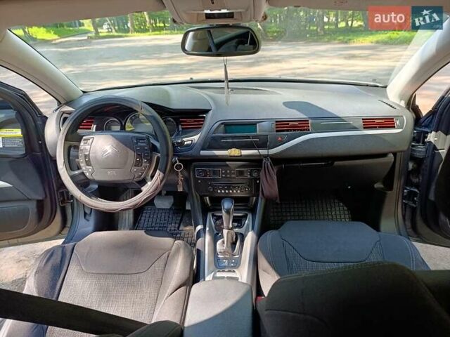 Сірий Сітроен С5, об'ємом двигуна 1.6 л та пробігом 278 тис. км за 6699 $, фото 12 на Automoto.ua