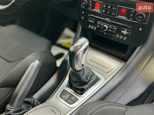 Серый Ситроен С5, объемом двигателя 1.56 л и пробегом 234 тыс. км за 7400 $, фото 13 на Automoto.ua