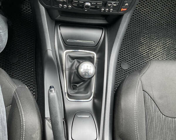 Сірий Сітроен С5, об'ємом двигуна 1.6 л та пробігом 279 тис. км за 7000 $, фото 13 на Automoto.ua