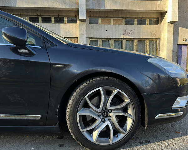Ситроен С5 2012 в Ивано-Франковске на Automoto.ua Серый Ситроен С5, объемом двигателя 2.2 л и пробегом 222 тыс. км за 11500 $, фото 22 на Automoto.ua
