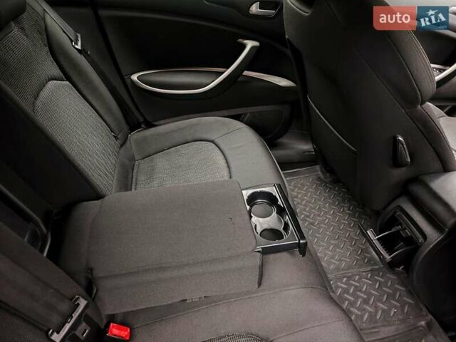 Сірий Сітроен С5, об'ємом двигуна 2 л та пробігом 246 тис. км за 8300 $, фото 19 на Automoto.ua