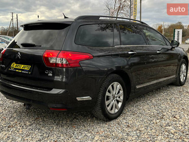 Серый Ситроен С5, объемом двигателя 1.56 л и пробегом 234 тыс. км за 7400 $, фото 3 на Automoto.ua