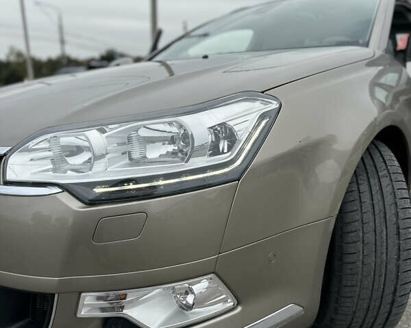 Сірий Сітроен С5, об'ємом двигуна 1.6 л та пробігом 184 тис. км за 7500 $, фото 1 на Automoto.ua