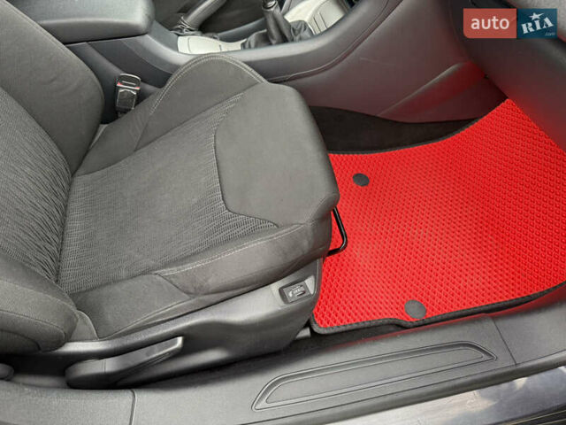 Сірий Сітроен С5, об'ємом двигуна 2 л та пробігом 320 тис. км за 5800 $, фото 22 на Automoto.ua