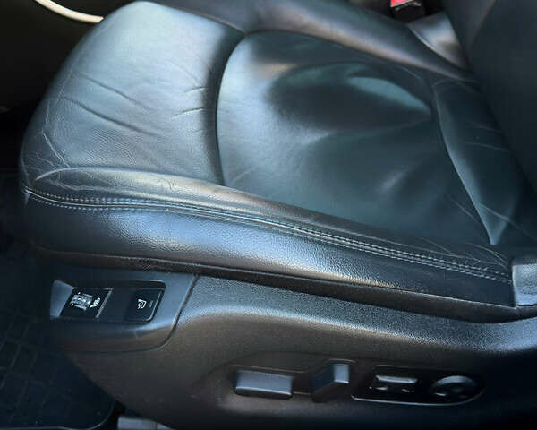 Ситроен С5 2012 в Ивано-Франковске на Automoto.ua Серый Ситроен С5, объемом двигателя 2.2 л и пробегом 222 тыс. км за 11500 $, фото 34 на Automoto.ua