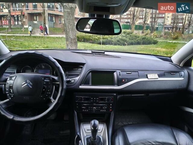 Сірий Сітроен С5, об'ємом двигуна 1.6 л та пробігом 370 тис. км за 7100 $, фото 4 на Automoto.ua