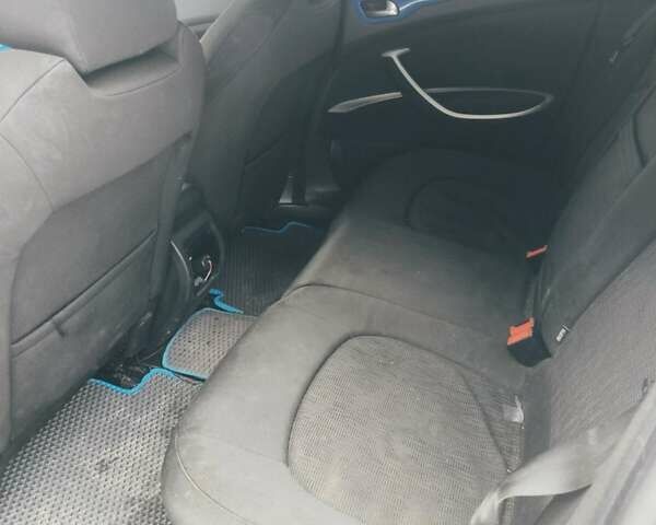 Сірий Сітроен С5, об'ємом двигуна 2 л та пробігом 315 тис. км за 6500 $, фото 15 на Automoto.ua