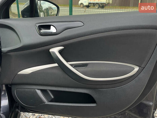 Серый Ситроен С5, объемом двигателя 1.56 л и пробегом 234 тыс. км за 7400 $, фото 24 на Automoto.ua