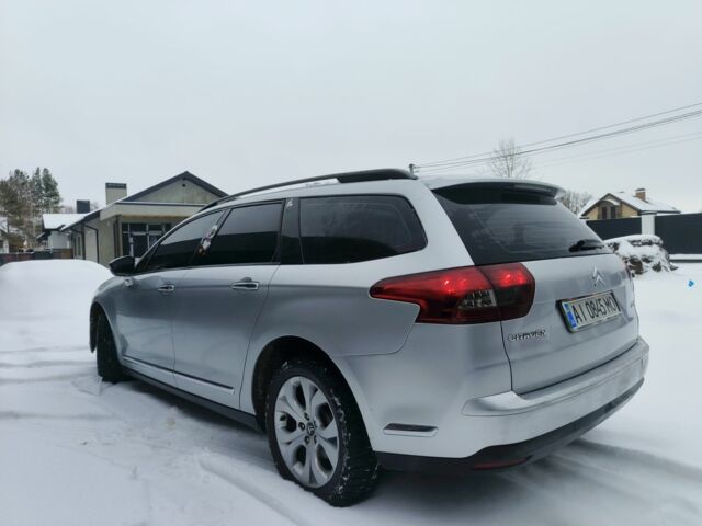 Сірий Сітроен С5, об'ємом двигуна 2 л та пробігом 320 тис. км за 7600 $, фото 2 на Automoto.ua