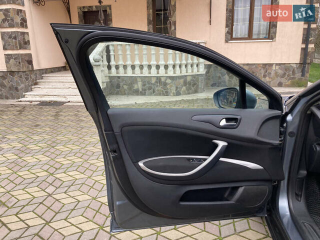 Сірий Сітроен С5, об'ємом двигуна 1.6 л та пробігом 279 тис. км за 7000 $, фото 16 на Automoto.ua