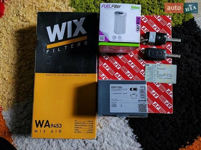 Сірий Сітроен С5, об'ємом двигуна 2 л та пробігом 246 тис. км за 8300 $, фото 4 на Automoto.ua