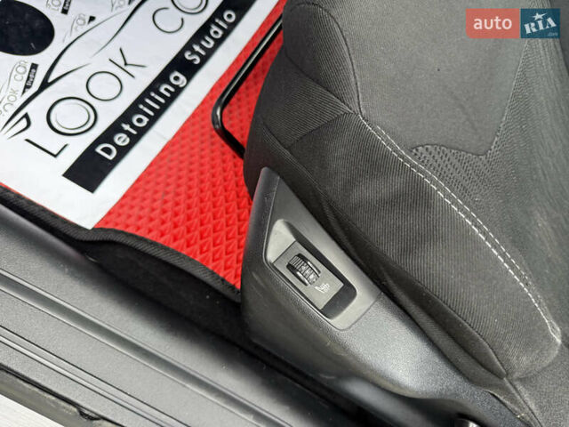 Сірий Сітроен С5, об'ємом двигуна 2 л та пробігом 320 тис. км за 5800 $, фото 18 на Automoto.ua