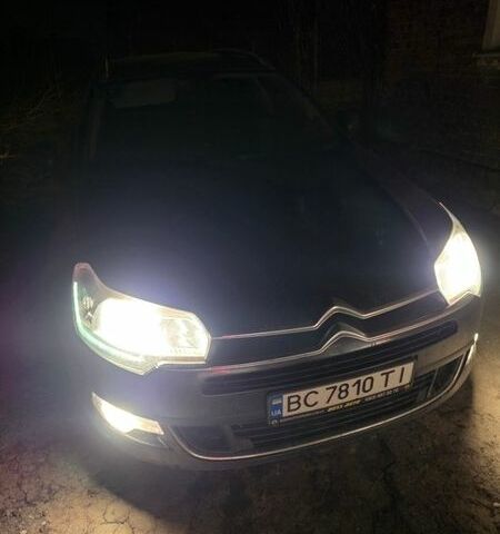 Серый Ситроен С5, объемом двигателя 1.6 л и пробегом 252 тыс. км за 6600 $, фото 1 на Automoto.ua