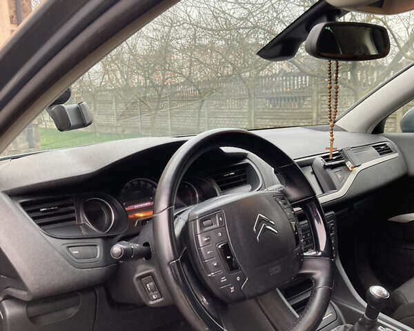 Сірий Сітроен С5, об'ємом двигуна 1.6 л та пробігом 279 тис. км за 7000 $, фото 10 на Automoto.ua