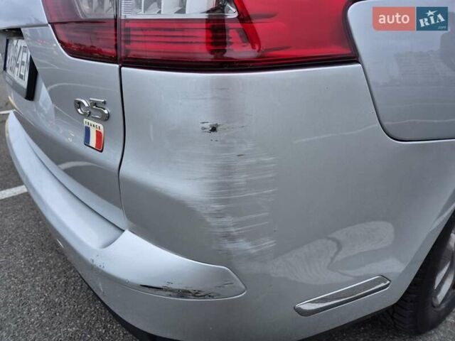 Сірий Сітроен С5, об'ємом двигуна 2 л та пробігом 258 тис. км за 8500 $, фото 17 на Automoto.ua