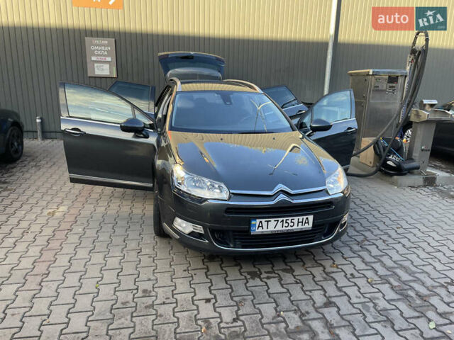 Сірий Сітроен С5, об'ємом двигуна 1.56 л та пробігом 247 тис. км за 7400 $, фото 25 на Automoto.ua