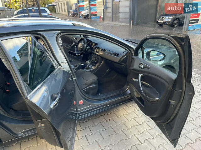 Сірий Сітроен С5, об'ємом двигуна 1.6 л та пробігом 240 тис. км за 7500 $, фото 8 на Automoto.ua