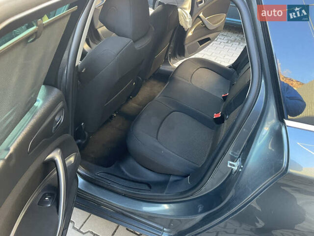 Сірий Сітроен С5, об'ємом двигуна 1.6 л та пробігом 240 тис. км за 7500 $, фото 15 на Automoto.ua