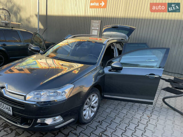 Сірий Сітроен С5, об'ємом двигуна 1.6 л та пробігом 240 тис. км за 7500 $, фото 10 на Automoto.ua