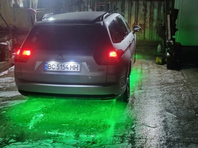 Сірий Сітроен С5, об'ємом двигуна 2 л та пробігом 263 тис. км за 5000 $, фото 17 на Automoto.ua