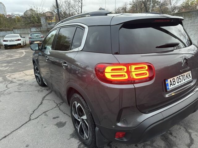 Серый Ситроен С5, объемом двигателя 1.5 л и пробегом 59 тыс. км за 18000 $, фото 4 на Automoto.ua