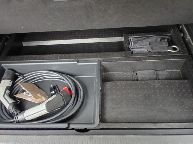 Сірий Сітроен С5, об'ємом двигуна 1.6 л та пробігом 83 тис. км за 23900 $, фото 20 на Automoto.ua