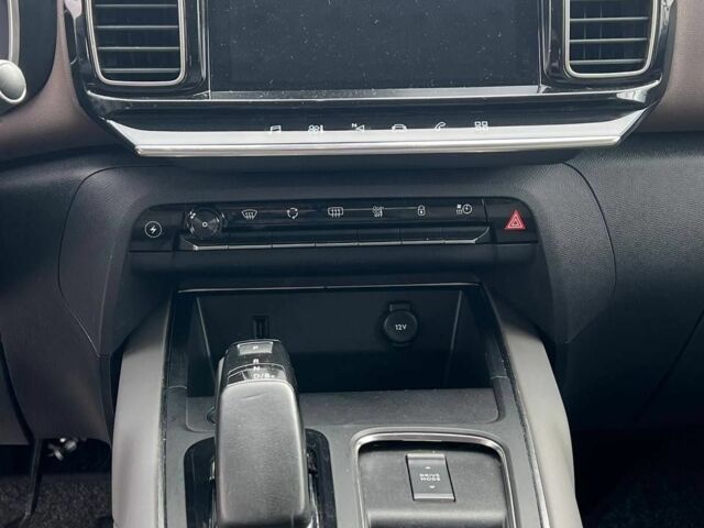 Сірий Сітроен С5, об'ємом двигуна 1.6 л та пробігом 83 тис. км за 23900 $, фото 4 на Automoto.ua