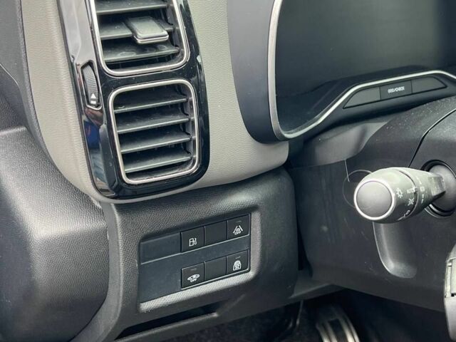 Сірий Сітроен С5, об'ємом двигуна 1.6 л та пробігом 83 тис. км за 23900 $, фото 13 на Automoto.ua