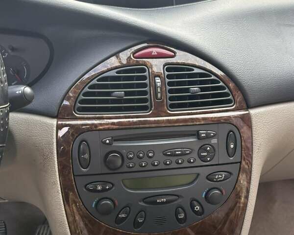 Синій Сітроен С5, об'ємом двигуна 2.18 л та пробігом 370 тис. км за 2200 $, фото 13 на Automoto.ua