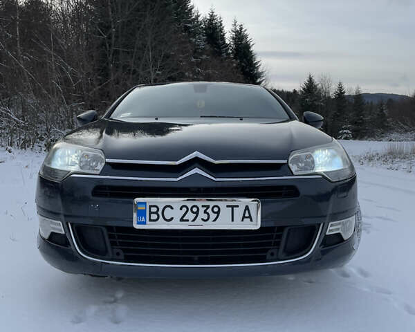 Синий Ситроен С5, объемом двигателя 2 л и пробегом 335 тыс. км за 5500 $, фото 2 на Automoto.ua