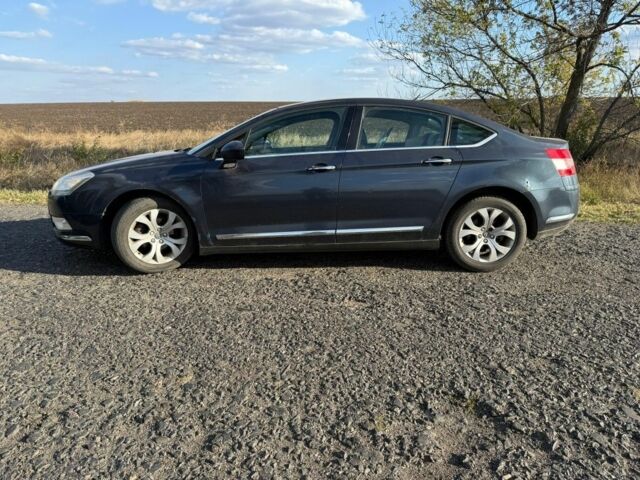 Синий Ситроен С5, объемом двигателя 2 л и пробегом 322 тыс. км за 3799 $, фото 3 на Automoto.ua