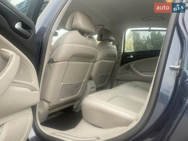 Синий Ситроен С5, объемом двигателя 1.6 л и пробегом 280 тыс. км за 8000 $, фото 1 на Automoto.ua