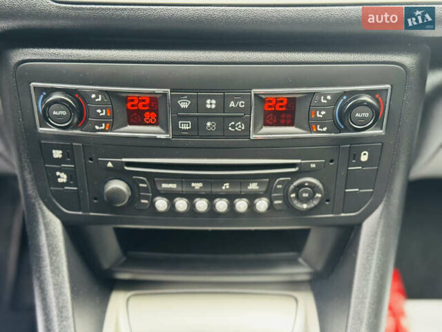 Синій Сітроен С5, об'ємом двигуна 1.6 л та пробігом 285 тис. км за 7800 $, фото 60 на Automoto.ua
