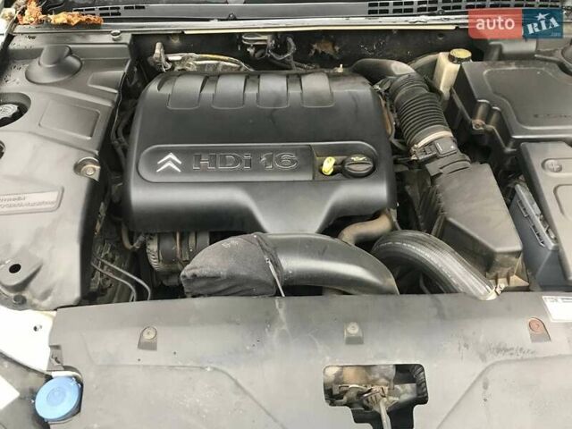 Синий Ситроен С5, объемом двигателя 2 л и пробегом 212 тыс. км за 5000 $, фото 3 на Automoto.ua