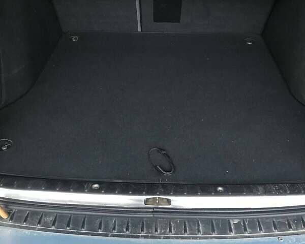 Синий Ситроен С5, объемом двигателя 2 л и пробегом 212 тыс. км за 5000 $, фото 5 на Automoto.ua