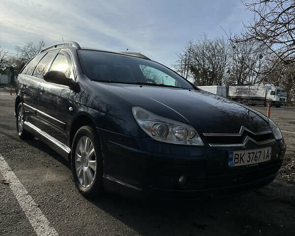 Синий Ситроен С5, объемом двигателя 2 л и пробегом 243 тыс. км за 4500 $, фото 2 на Automoto.ua