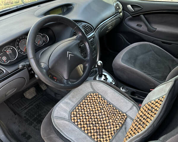 Синий Ситроен С5, объемом двигателя 2 л и пробегом 243 тыс. км за 4500 $, фото 6 на Automoto.ua
