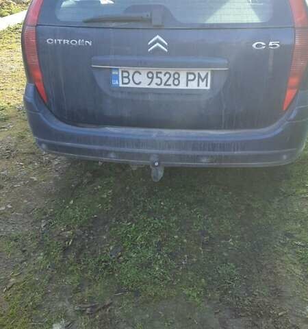 Синий Ситроен С5, объемом двигателя 2 л и пробегом 320 тыс. км за 3000 $, фото 2 на Automoto.ua