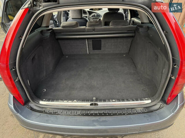 Синий Ситроен С5, объемом двигателя 2 л и пробегом 252 тыс. км за 5299 $, фото 14 на Automoto.ua