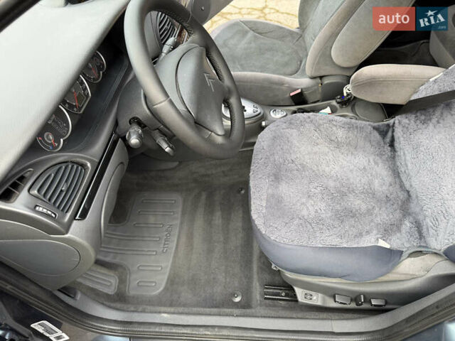 Синий Ситроен С5, объемом двигателя 2 л и пробегом 252 тыс. км за 5299 $, фото 12 на Automoto.ua