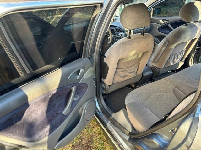 Синий Ситроен С5, объемом двигателя 1.6 л и пробегом 200 тыс. км за 3500 $, фото 5 на Automoto.ua