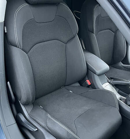 Синий Ситроен С5, объемом двигателя 2 л и пробегом 222 тыс. км за 7300 $, фото 34 на Automoto.ua