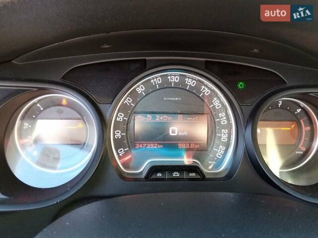 Синій Сітроен С5, об'ємом двигуна 1.56 л та пробігом 347 тис. км за 5600 $, фото 15 на Automoto.ua